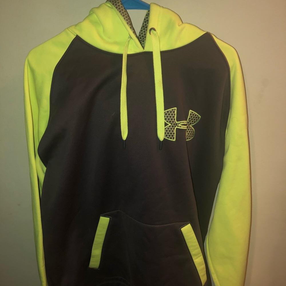 Under Armour Men’s Fleece Hoodie